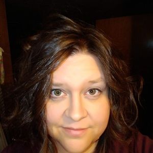 Meet your Posher, Cassee